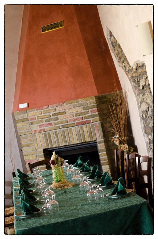 Agriturismo Sant'Agata Piana Degli Albanesi Eksteriør billede