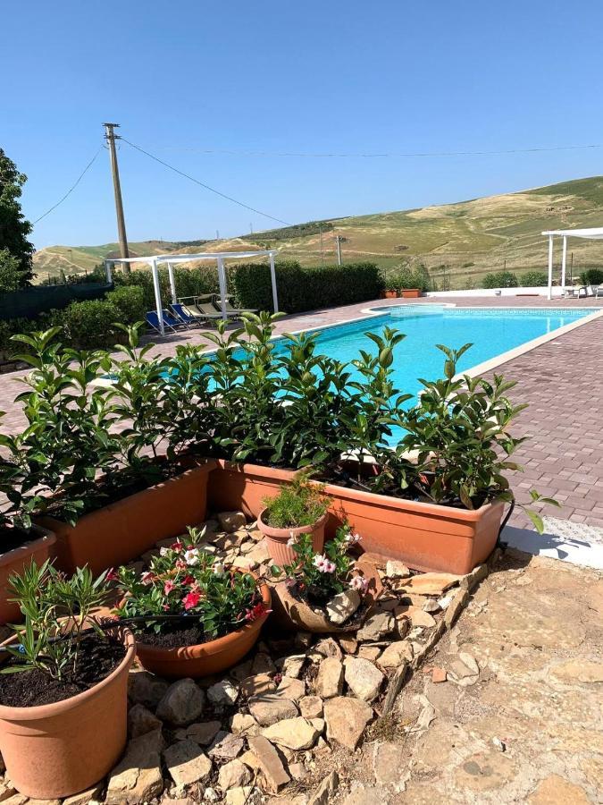 Agriturismo Sant'Agata Piana Degli Albanesi Eksteriør billede