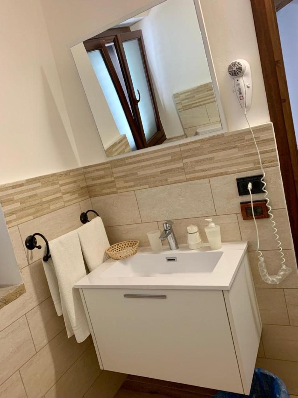 Agriturismo Sant'Agata Piana Degli Albanesi Eksteriør billede