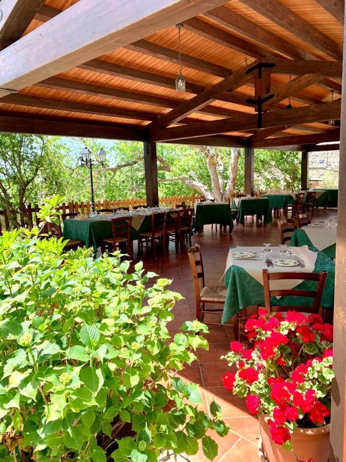 Agriturismo Sant'Agata Piana Degli Albanesi Eksteriør billede