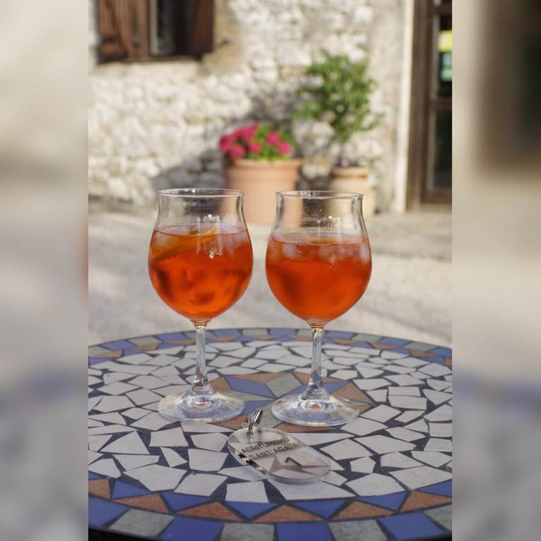Agriturismo Sant'Agata Piana Degli Albanesi Eksteriør billede