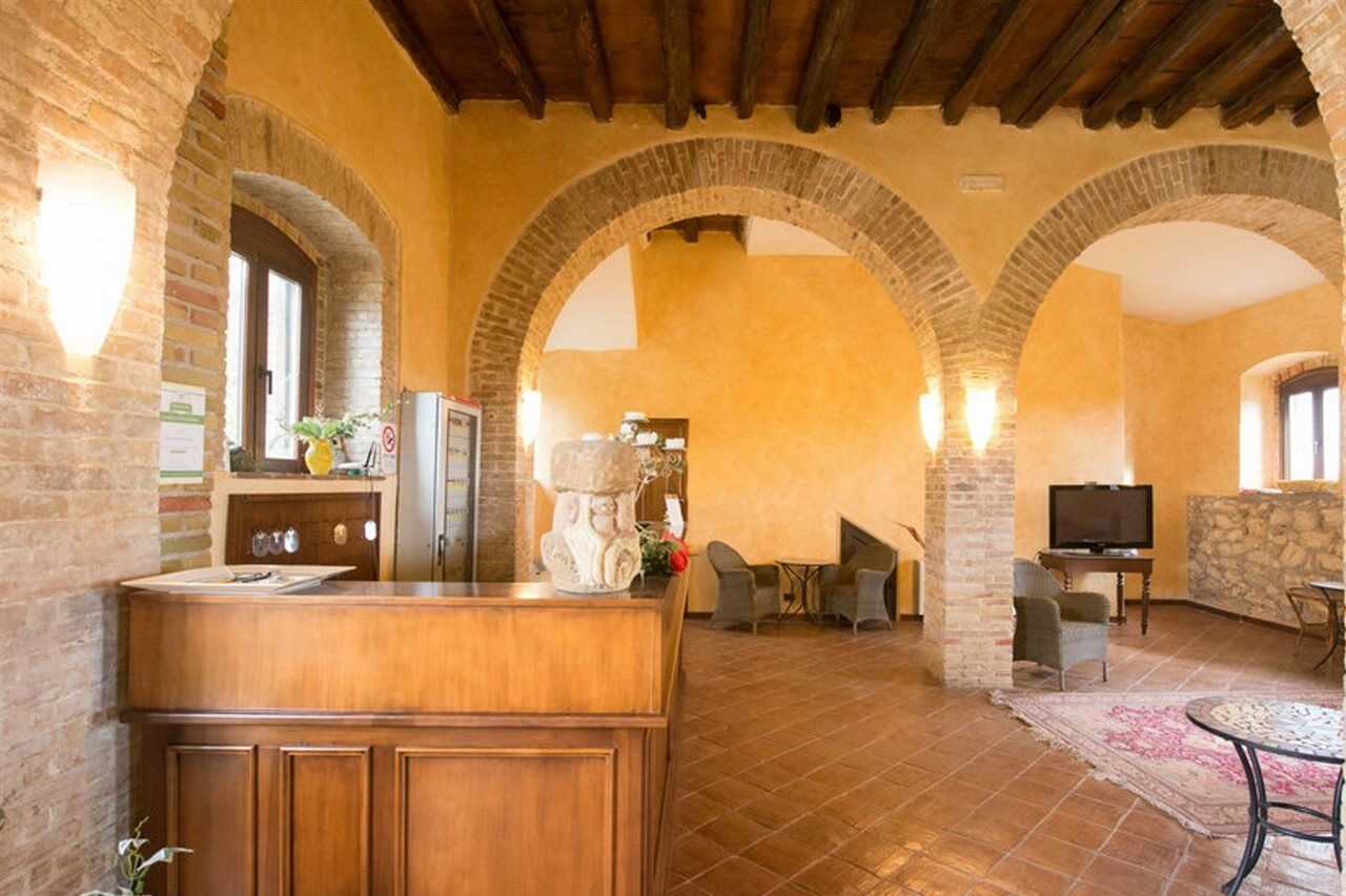 Agriturismo Sant'Agata Piana Degli Albanesi Eksteriør billede